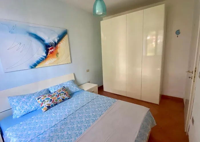 Delphina House Apartman *