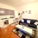 Delphina House * Lido delle Nazioni
