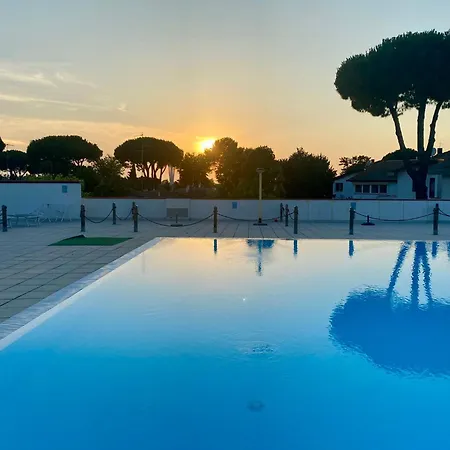 Delphina House * Lido delle Nazioni